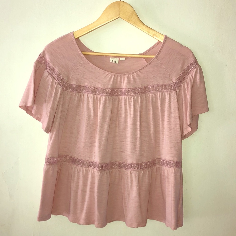 Cut out short sleeve cropped top